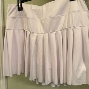 Elegant White Pleated Tennis Skort